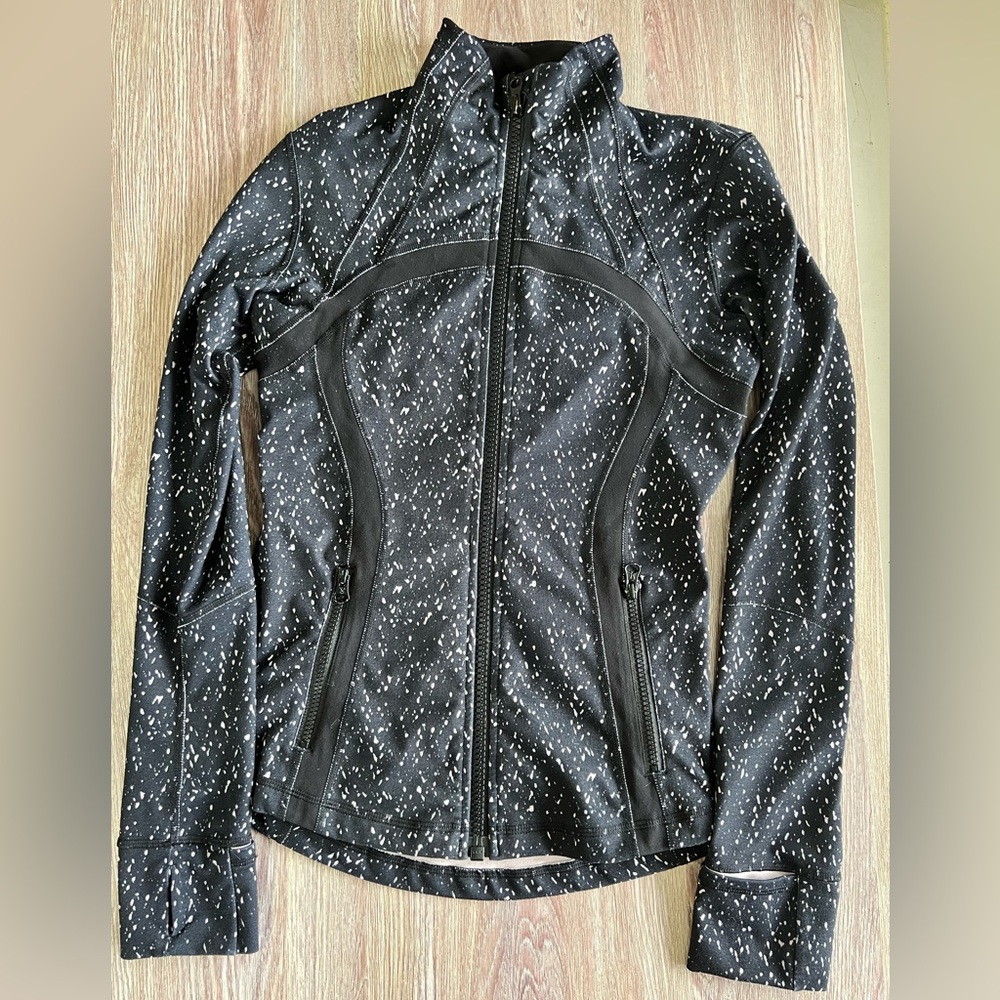 Lululemon Sweatshirt Size 6